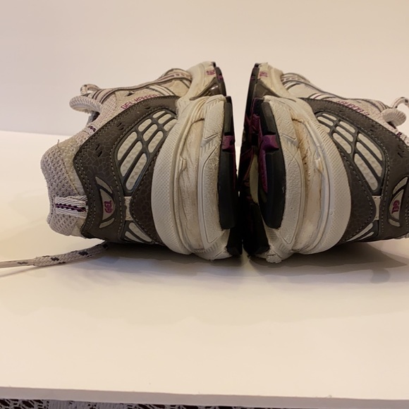 Running shoes - ASICS brand; women size 7 - Picture 8 of 10